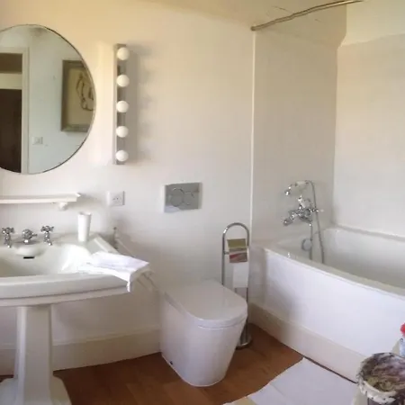 Bed & Breakfast Chateau De Cauderoue