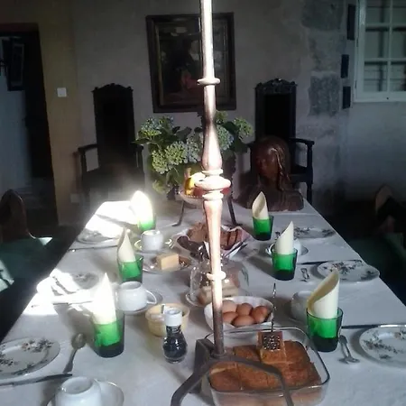 Chateau De Cauderoue Bed & Breakfast *