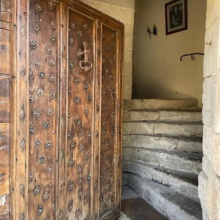 Alojamento de Acomodação e Pequeno-almoço Château De Cauderoue