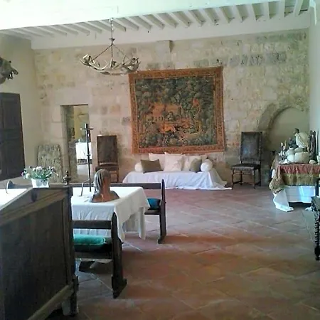 Alojamento de Acomodação e Pequeno-almoço Château De Cauderoue