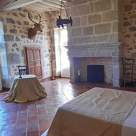 Château De Cauderoue Alojamento de Acomodação e Pequeno-almoço Nérac