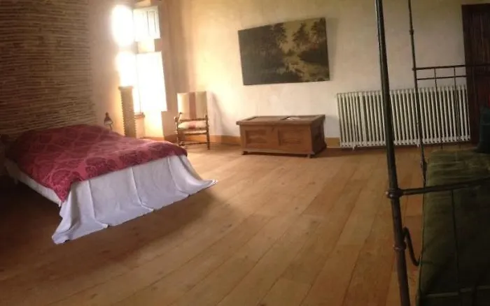 Chateau De Cauderoue Nérac